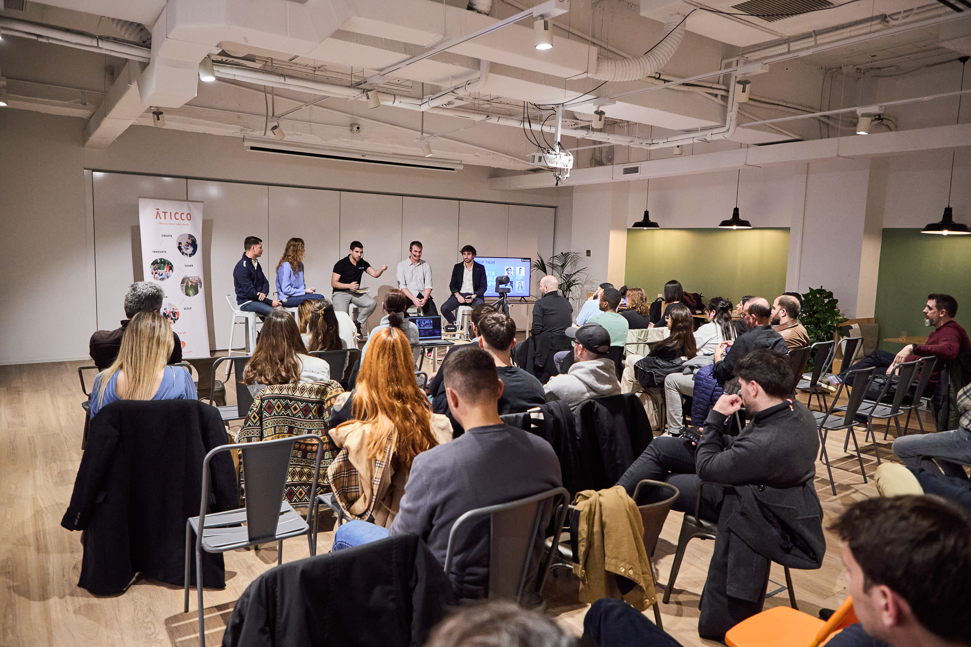 Services and Training in Coworking Spaces in Barcelona
